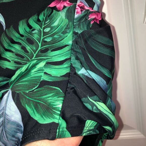 KONA SOL - NWT - L Sz Lg Full Coverage Tummy Control Tie-Front 1-Piece/Tropical - Picture 13 of 15